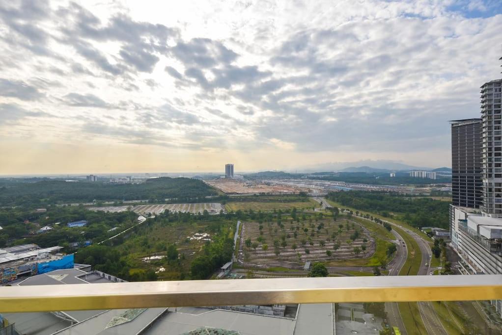 Afiniti Theme Suite By Nest Home【Legoland】 Nusajaya  Exterior photo